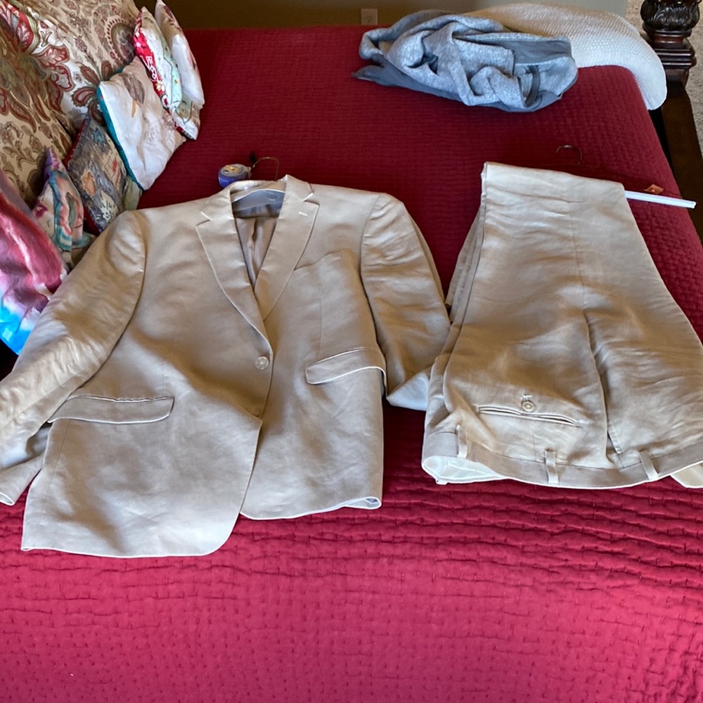 Worn once for 2 hours Calvin Klein tan linen suit